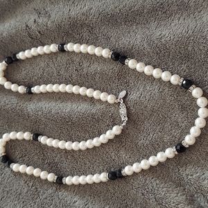 Vintage AFJ Pearl Necklace